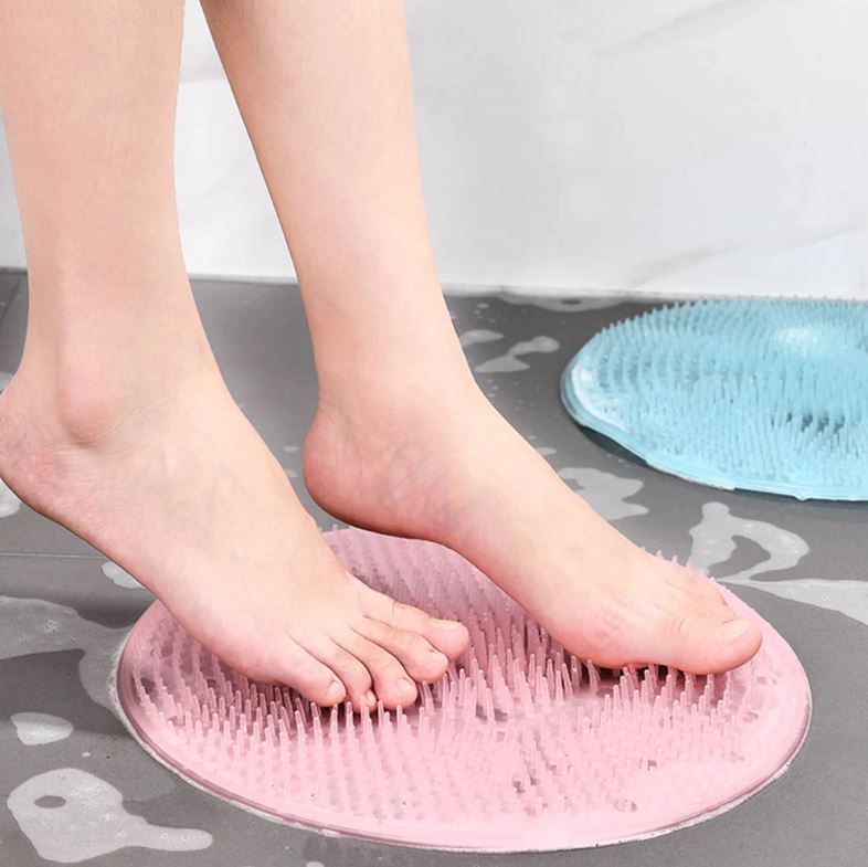 Aprende cómo lavar los tapetes o alfombras del baño: de tela y de plástico  - Mejor con Salud